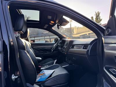 2019 Mitsubishi Outlander PHEV Outlander PHEV GT  plugin Hybrid - Photo 11 - Gladstone, OR 97027