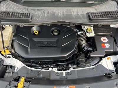 2014 Ford Escape Titanium  Ecoboost Engine , AWD , Loaded SUV ! - Photo 10 - Gladstone, OR 97027