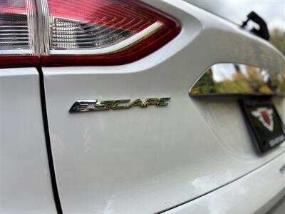 2014 Ford Escape Titanium  Ecoboost Engine , AWD , Loaded SUV ! - Photo 26 - Gladstone, OR 97027
