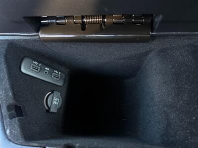 2019 Dodge Challenger SXT , Well Kept , Low Miles ! Must See ! - Photo 22 - Gladstone, OR 97027