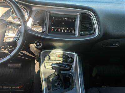 2019 Dodge Challenger SXT , Well Kept , Low Miles ! Must See ! - Photo 17 - Gladstone, OR 97027