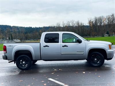 2011 GMC Sierra 1500 SLE - AIR BAGS - HEAVY DUTY SUSPENSION  - Spring Sales Event! - Photo 23 - Gladstone, OR 97027