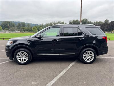 2019 Ford Explorer XLT , SUV  Fully Loaded ! 3rd row seats ! - Photo 2 - Gladstone, OR 97027