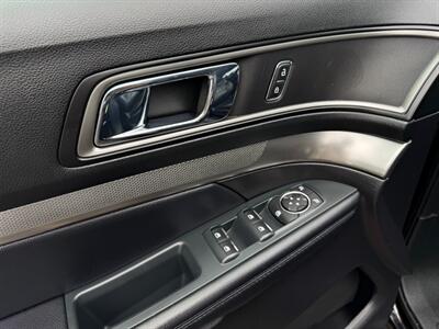 2019 Ford Explorer XLT , SUV  Fully Loaded ! 3rd row seats ! - Photo 34 - Gladstone, OR 97027