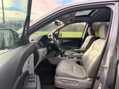 2017 Honda Pilot EX-L   - Photo 9 - Gladstone, OR 97027