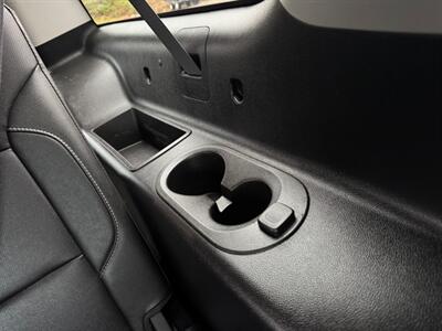 2018 GMC Yukon XL SLT SUV AWD !  3rd row seats ! Fully Loaded ! - Photo 47 - Gladstone, OR 97027