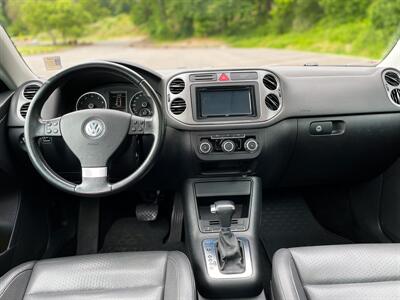 2010 Volkswagen Tiguan Wolfsburg Edition 4Motion - Navi - Back Up ++  Warranty 3/3 Included - Photo 11 - Gladstone, OR 97027