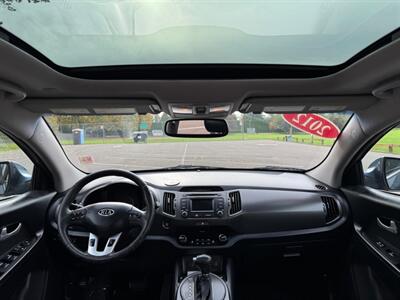 2012 Kia Sportage SX SUV AWD , Fully Loaded !  Low miles ! - Photo 47 - Gladstone, OR 97027