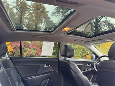 2012 Kia Sportage SX SUV AWD , Fully Loaded !  Low miles ! - Photo 41 - Gladstone, OR 97027