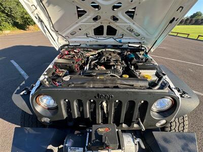 2017 Jeep Wrangler Sport S   - Photo 45 - Gladstone, OR 97027