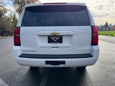 2018 Chevrolet Suburban LT SUV , 4X4  3rd row seats ! - Photo 4 - Gladstone, OR 97027