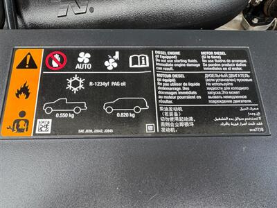 2018 Chevrolet Suburban LT SUV , 4X4  3rd row seats ! - Photo 50 - Gladstone, OR 97027