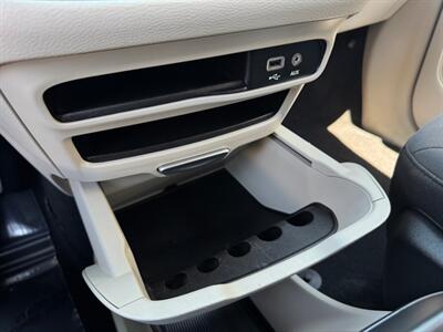 2017 Chrysler Pacifica Touring Plus Van , Clean title  Loaded ! - Photo 74 - Gladstone, OR 97027