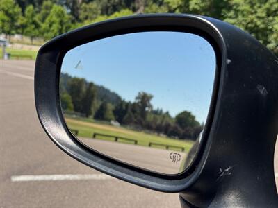 2017 Chrysler Pacifica Touring Plus Van , Clean title  Loaded ! - Photo 68 - Gladstone, OR 97027