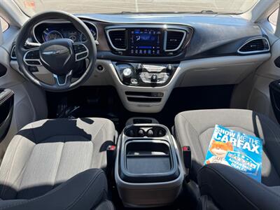 2017 Chrysler Pacifica Touring Plus Van , Clean title  Loaded ! - Photo 54 - Gladstone, OR 97027