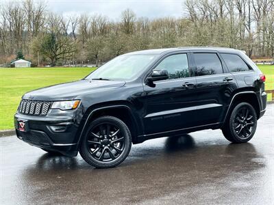 2018 Jeep Grand Cherokee Altitude - Loaded - 4x4  - Spring Sales Event! - Photo 3 - Gladstone, OR 97027