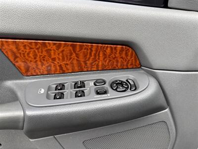 2006 Dodge Ram 2500 Laramie Lifted Pickup Truck Fully Loaed ! - Photo 34 - Gladstone, OR 97027