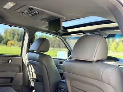 2009 Honda Pilot Touring w/Navi w/DVD 1 Owner ! Newer Timing Belt and Water Pump ! - Photo 38 - Gladstone, OR 97027