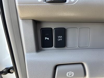 2009 Honda Pilot Touring w/Navi w/DVD 1 Owner ! Newer Timing Belt and Water Pump ! - Photo 31 - Gladstone, OR 97027