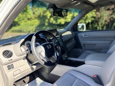 2009 Honda Pilot Touring w/Navi w/DVD 1 Owner ! Newer Timing Belt and Water Pump ! - Photo 29 - Gladstone, OR 97027