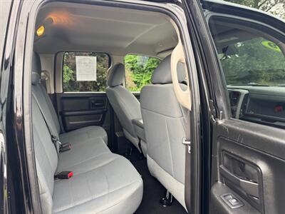 2019 RAM 1500 Classic 1500 Pickup Truck  4X4 , Clean title ! - Photo 14 - Gladstone, OR 97027