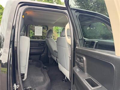 2019 RAM 1500 Classic 1500 Pickup Truck  4X4 , Clean title ! - Photo 37 - Gladstone, OR 97027