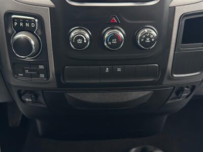 2019 RAM 1500 Classic 1500 Pickup Truck  4X4 , Clean title ! - Photo 47 - Gladstone, OR 97027