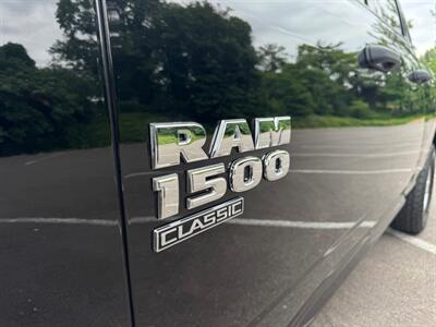 2019 RAM 1500 Classic 1500 Pickup Truck  4X4 , Clean title ! - Photo 30 - Gladstone, OR 97027