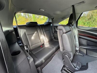 2016 Acura MDX SH-AWD w/Tech w/AcuraWatc 3rd row seats ! - Photo 43 - Gladstone, OR 97027