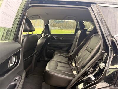 2019 Nissan Rogue SL  FUlly Loaded ! - Photo 12 - Gladstone, OR 97027