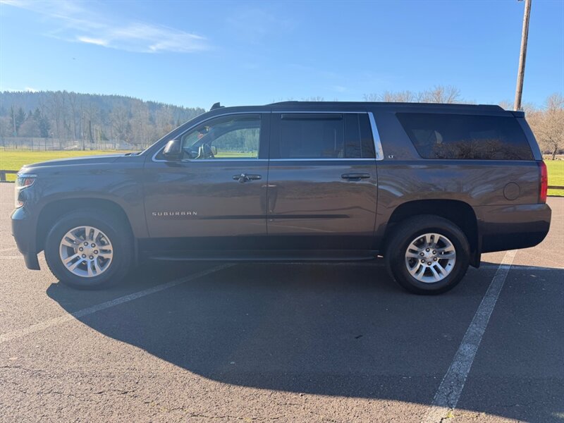 2018 Chevrolet Suburban LT  3rd row seats !