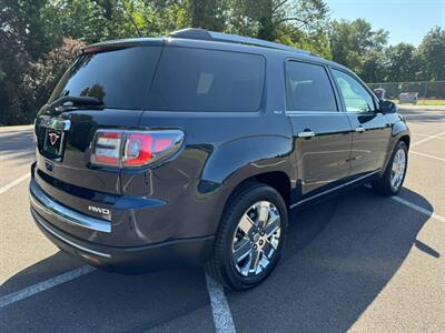 2017 GMC Acadia Limited   - Photo 5 - Gladstone, OR 97027