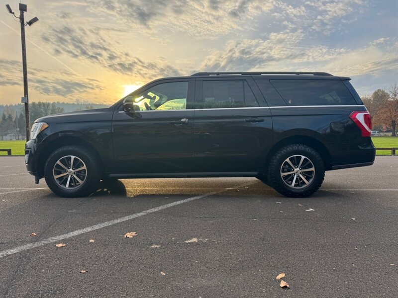 2019 Ford Expedition MAX XLT MAX , Fully Loaded SUV  3rd row seats !