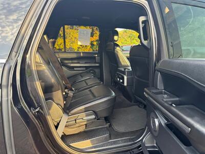 2019 Ford Expedition MAX XLT MAX , Fully Loaded SUV  3rd row seats ! - Photo 10 - Gladstone, OR 97027