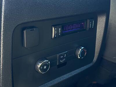 2017 Ford Expedition XLT SUV , 4X4  3rd rwo seats ! - Photo 35 - Gladstone, OR 97027