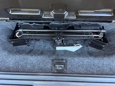 2017 Ford Expedition XLT SUV , 4X4  3rd rwo seats ! - Photo 29 - Gladstone, OR 97027