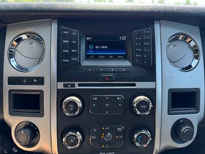 2017 Ford Expedition XLT SUV , 4X4  3rd rwo seats ! - Photo 60 - Gladstone, OR 97027