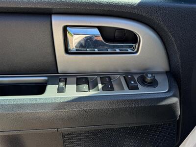 2017 Ford Expedition XLT SUV , 4X4  3rd rwo seats ! - Photo 33 - Gladstone, OR 97027