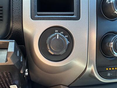 2017 Ford Expedition XLT SUV , 4X4  3rd rwo seats ! - Photo 63 - Gladstone, OR 97027