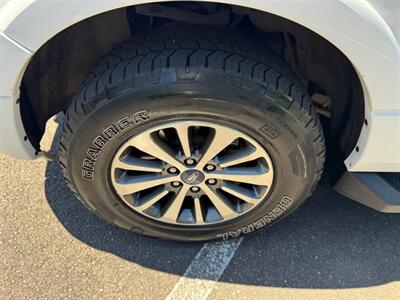 2017 Ford Expedition XLT SUV , 4X4  3rd rwo seats ! - Photo 45 - Gladstone, OR 97027