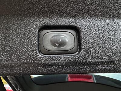 2016 Ford Explorer Sport  3rd row seats ! - Photo 44 - Gladstone, OR 97027