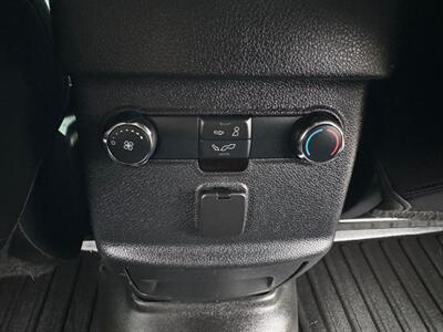 2016 Ford Explorer Sport  3rd row seats ! - Photo 56 - Gladstone, OR 97027