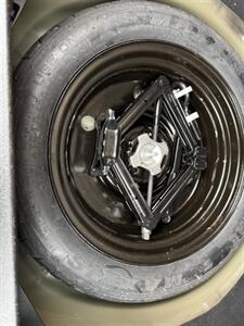 2016 Ford Explorer Sport  3rd row seats ! - Photo 41 - Gladstone, OR 97027