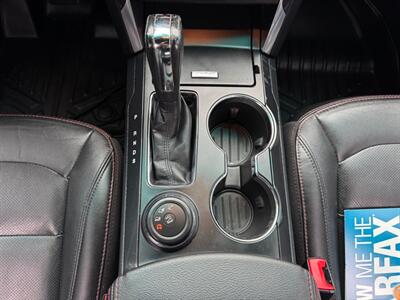 2016 Ford Explorer Sport  3rd row seats ! - Photo 60 - Gladstone, OR 97027