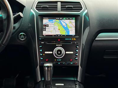 2016 Ford Explorer Sport  3rd row seats ! - Photo 19 - Gladstone, OR 97027