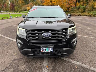 2016 Ford Explorer Sport  3rd row seats ! - Photo 8 - Gladstone, OR 97027