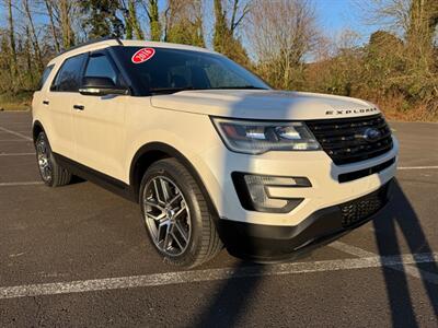 2016 Ford Explorer Sport SUV , 4X4  3rd row seats ! - Photo 30 - Gladstone, OR 97027