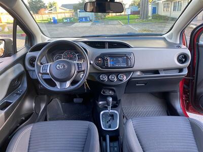 2018 Toyota Yaris 3-Door L  AT !!!!! ONLY 31 MILES !!!!! - Photo 2 - Fremont, CA 94536