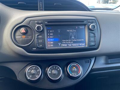 2018 Toyota Yaris 3-Door L  AT !!!!! ONLY 31 MILES !!!!! - Photo 38 - Fremont, CA 94536