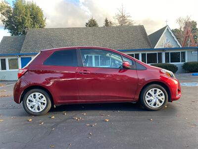 2018 Toyota Yaris 3-Door L  AT !!!!! ONLY 31 MILES !!!!! - Photo 13 - Fremont, CA 94536